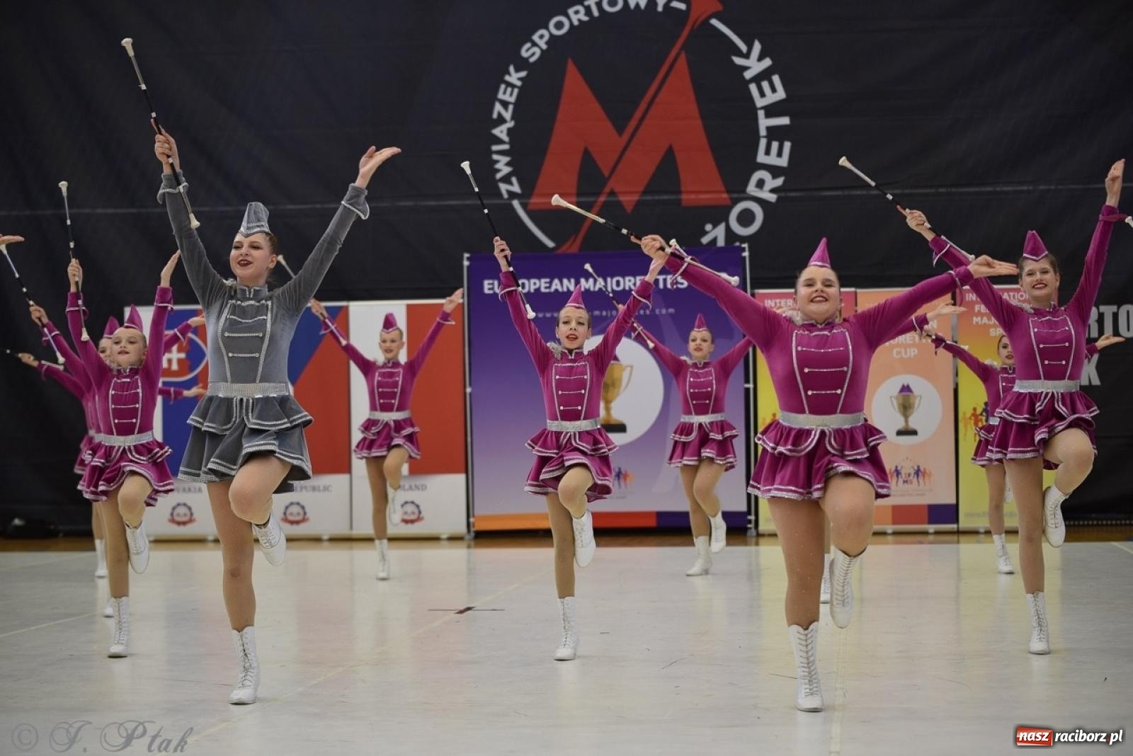 Zdjęcie w galerii na portalu naszraciborz.pl: Trzydniowe święto mażoretek w Raciborzu wiadomości z regionu