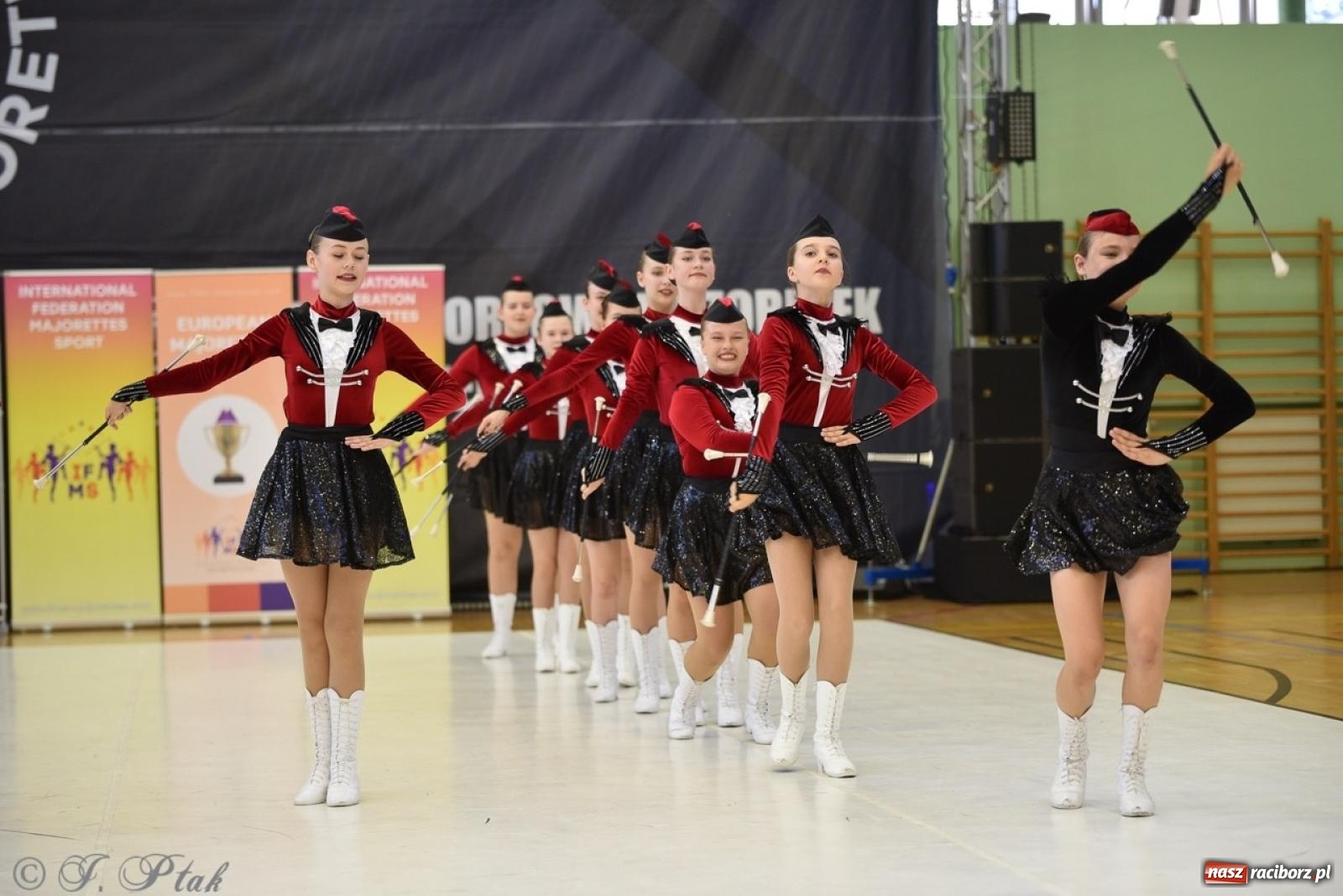 Zdjęcie w galerii na portalu naszraciborz.pl: Trzydniowe święto mażoretek w Raciborzu wiadomości z regionu