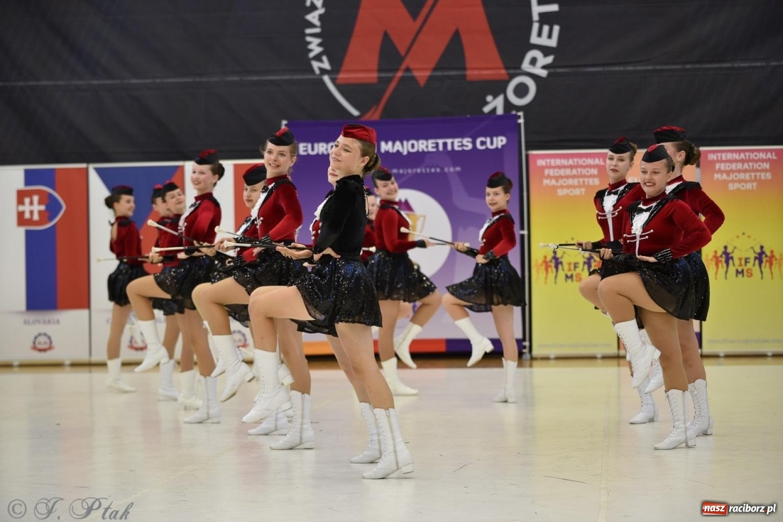 Zdjęcie w galerii na portalu naszraciborz.pl: Trzydniowe święto mażoretek w Raciborzu wiadomości z regionu