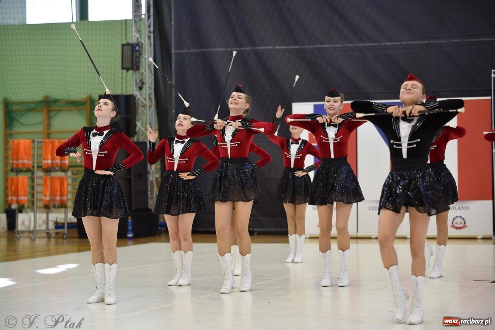 Zdjęcie w galerii na portalu naszraciborz.pl: Trzydniowe święto mażoretek w Raciborzu wiadomości z regionu