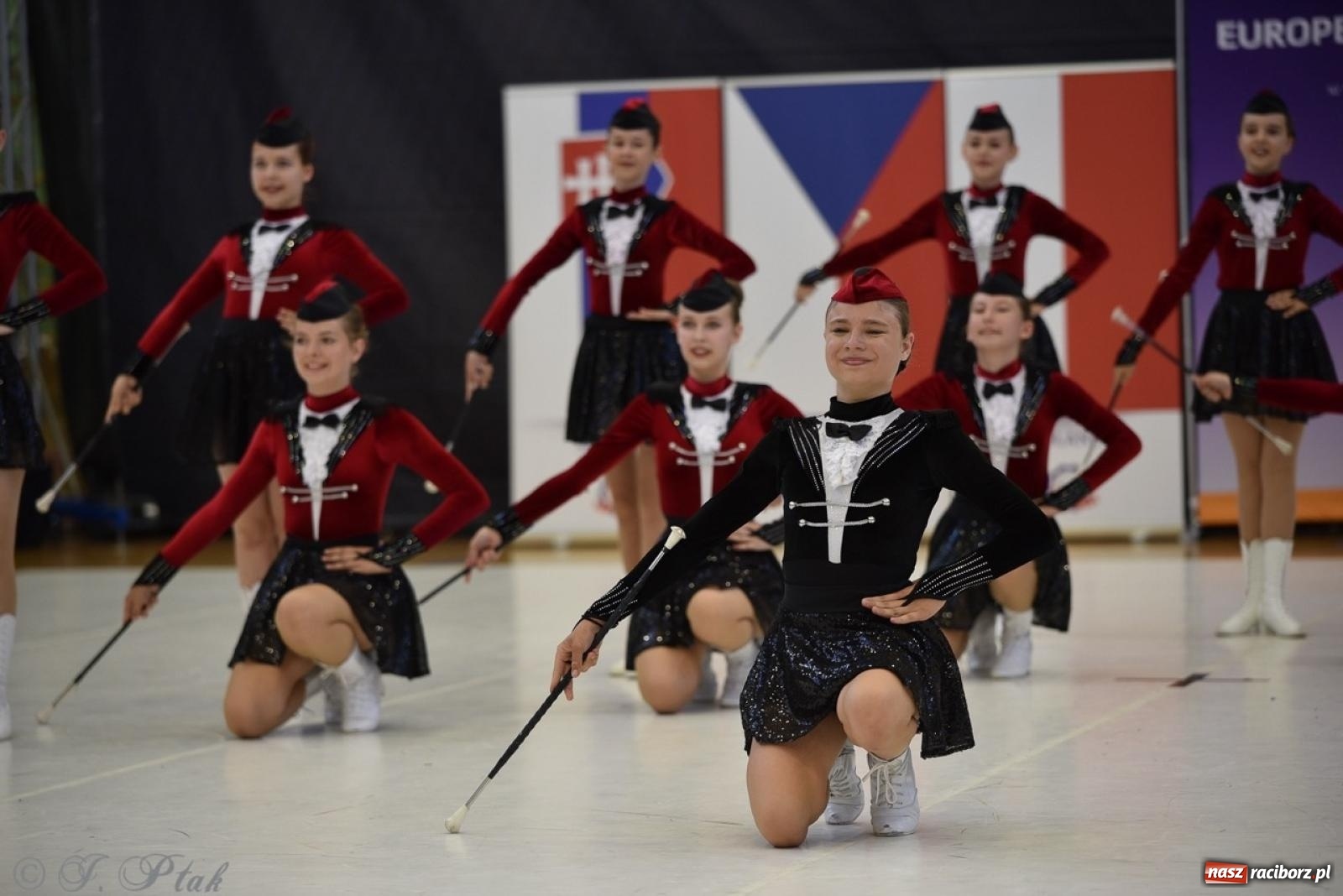 Zdjęcie w galerii na portalu naszraciborz.pl: Trzydniowe święto mażoretek w Raciborzu wiadomości z regionu