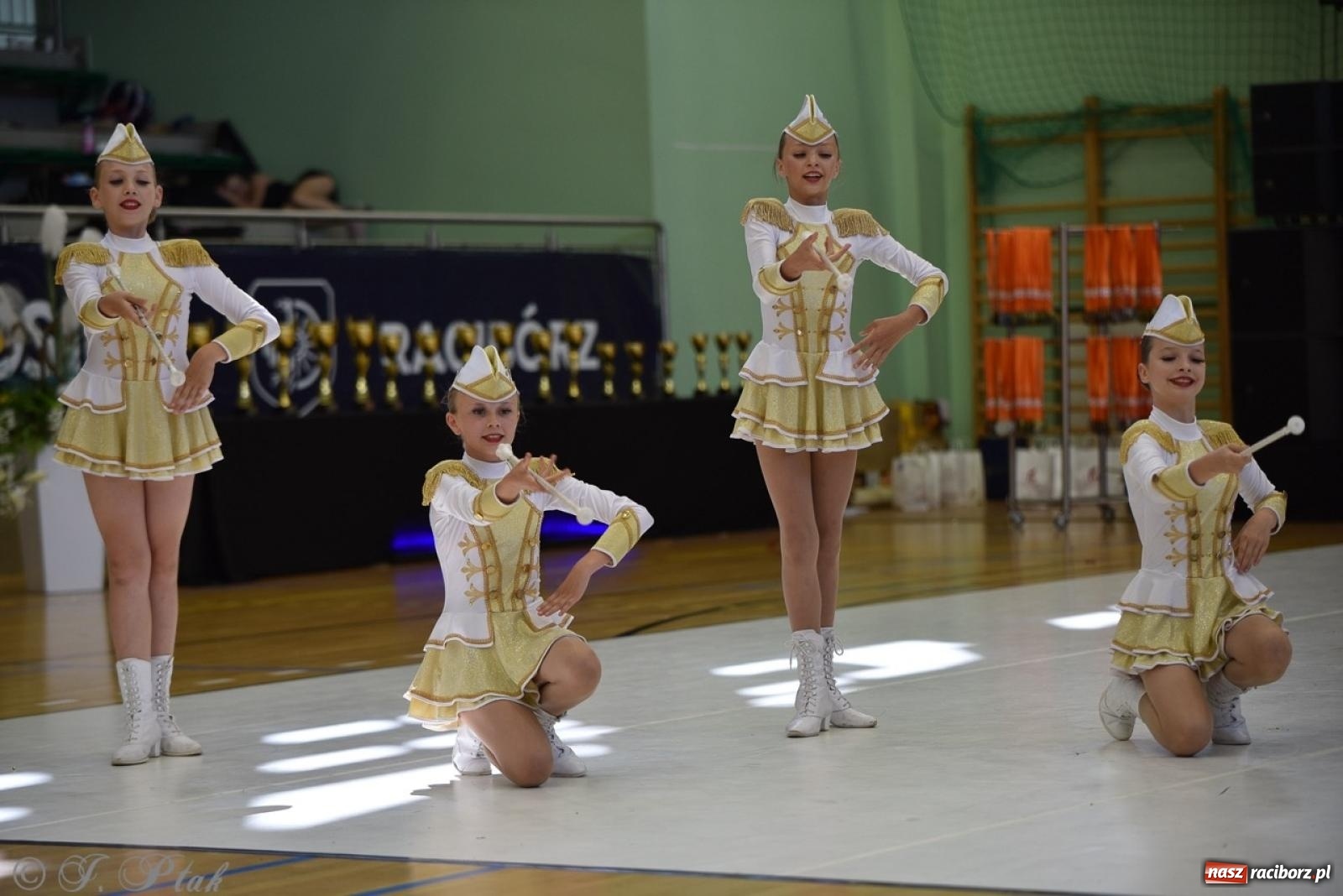 Zdjęcie w galerii na portalu naszraciborz.pl: Trzydniowe święto mażoretek w Raciborzu wiadomości z regionu