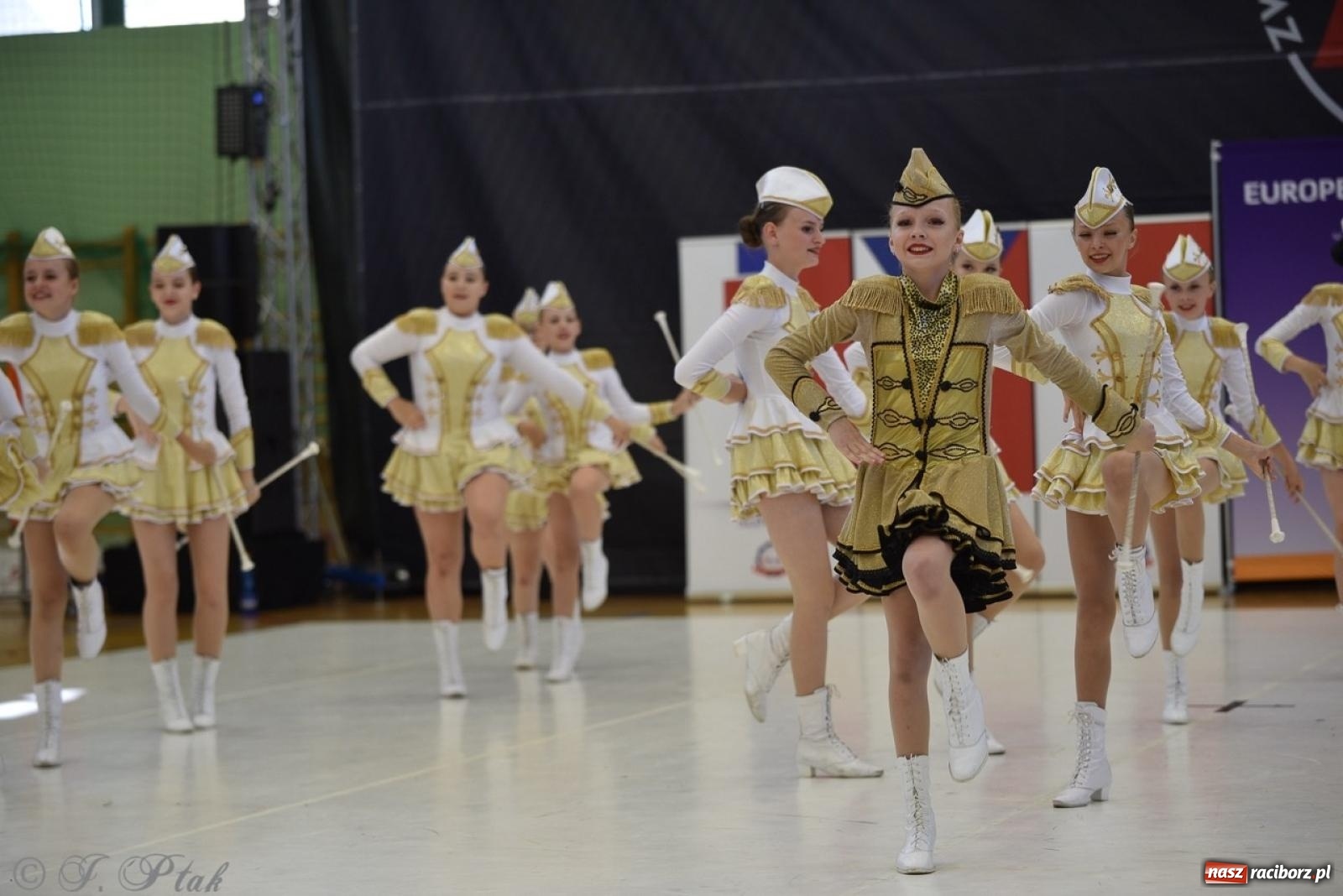 Zdjęcie w galerii na portalu naszraciborz.pl: Trzydniowe święto mażoretek w Raciborzu wiadomości z regionu