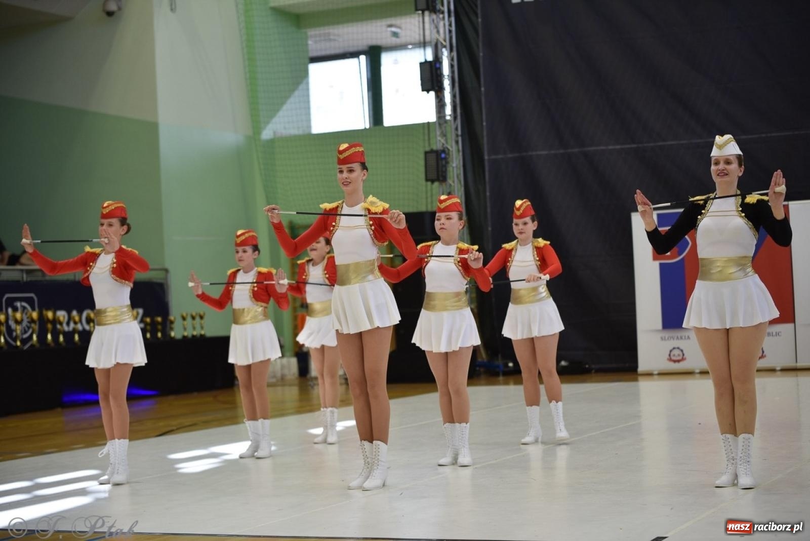 Zdjęcie w galerii na portalu naszraciborz.pl: Trzydniowe święto mażoretek w Raciborzu wiadomości z regionu