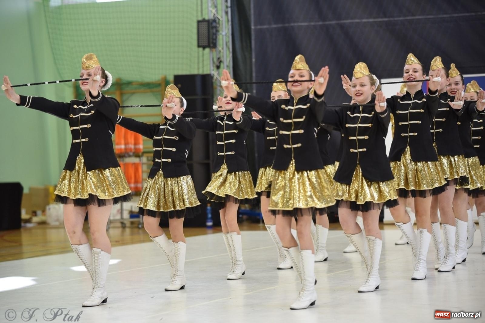 Zdjęcie w galerii na portalu naszraciborz.pl: Trzydniowe święto mażoretek w Raciborzu wiadomości z regionu