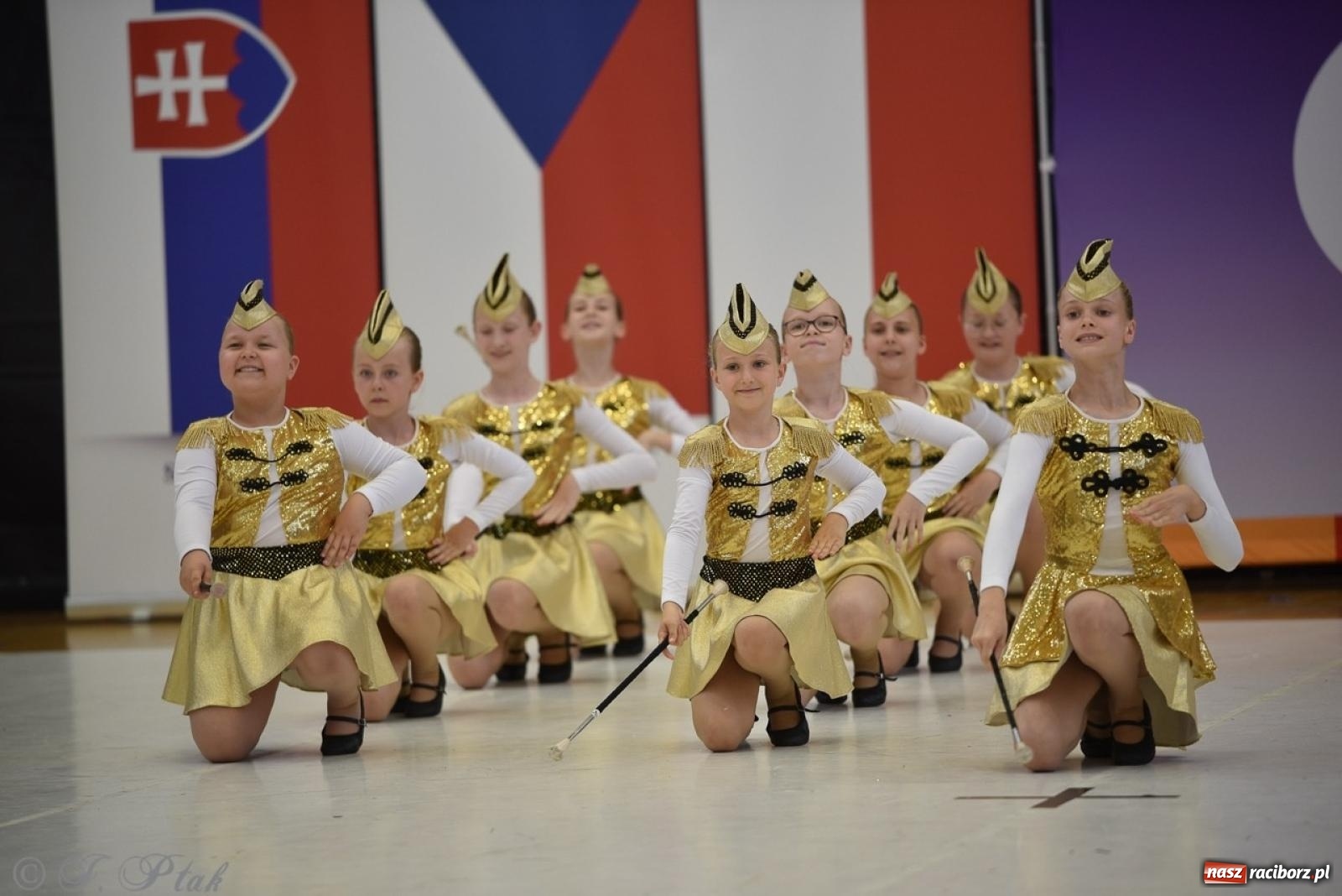 Zdjęcie w galerii na portalu naszraciborz.pl: Trzydniowe święto mażoretek w Raciborzu wiadomości z regionu