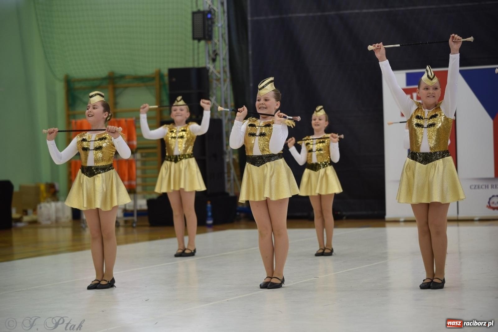 Zdjęcie w galerii na portalu naszraciborz.pl: Trzydniowe święto mażoretek w Raciborzu wiadomości z regionu