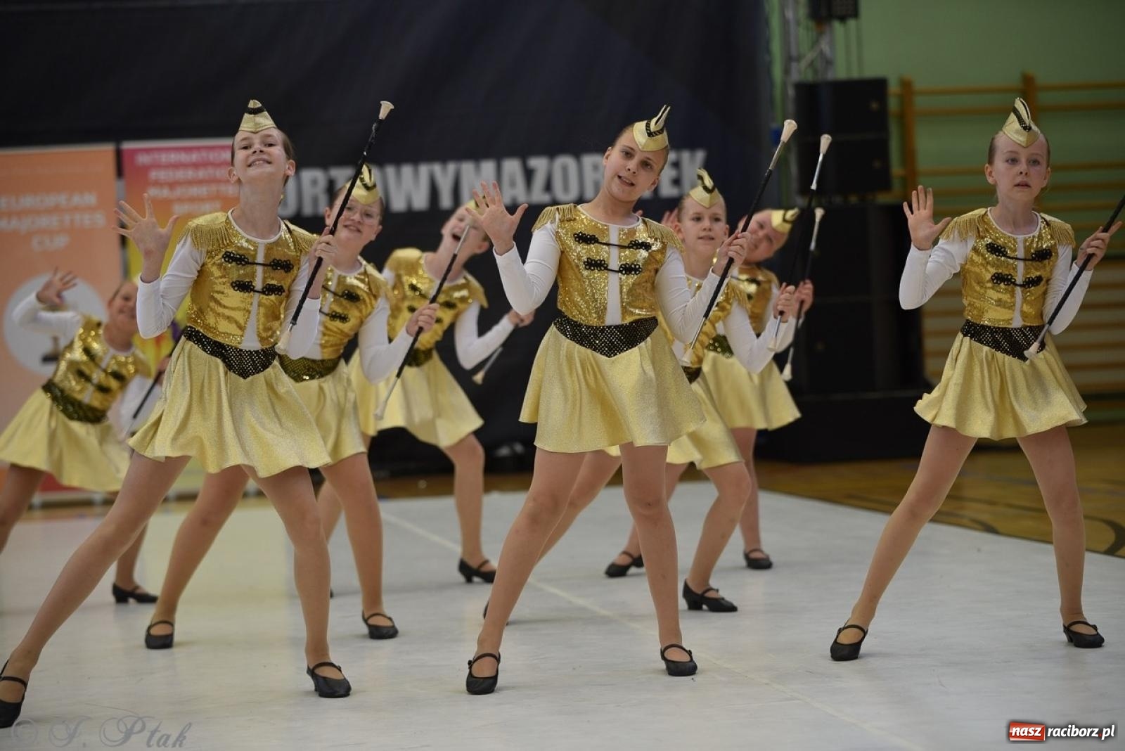 Zdjęcie w galerii na portalu naszraciborz.pl: Trzydniowe święto mażoretek w Raciborzu wiadomości z regionu