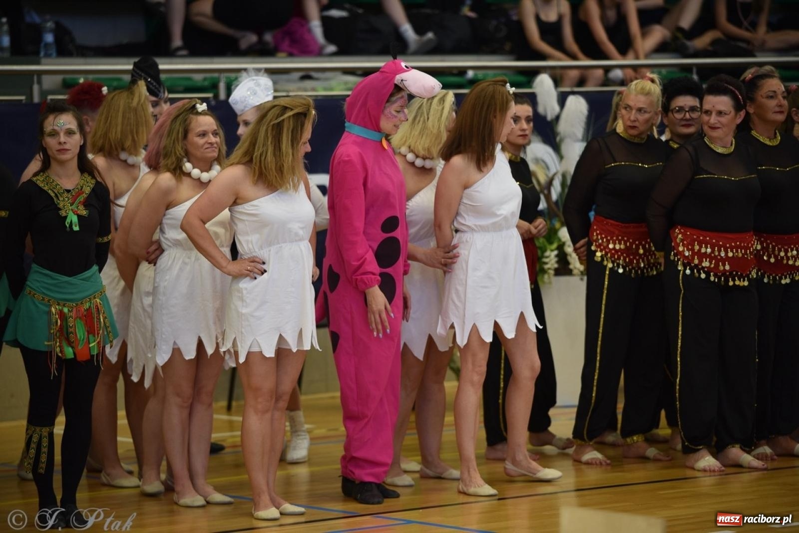 Zdjęcie w galerii na portalu naszraciborz.pl: Trzydniowe święto mażoretek w Raciborzu wiadomości z regionu