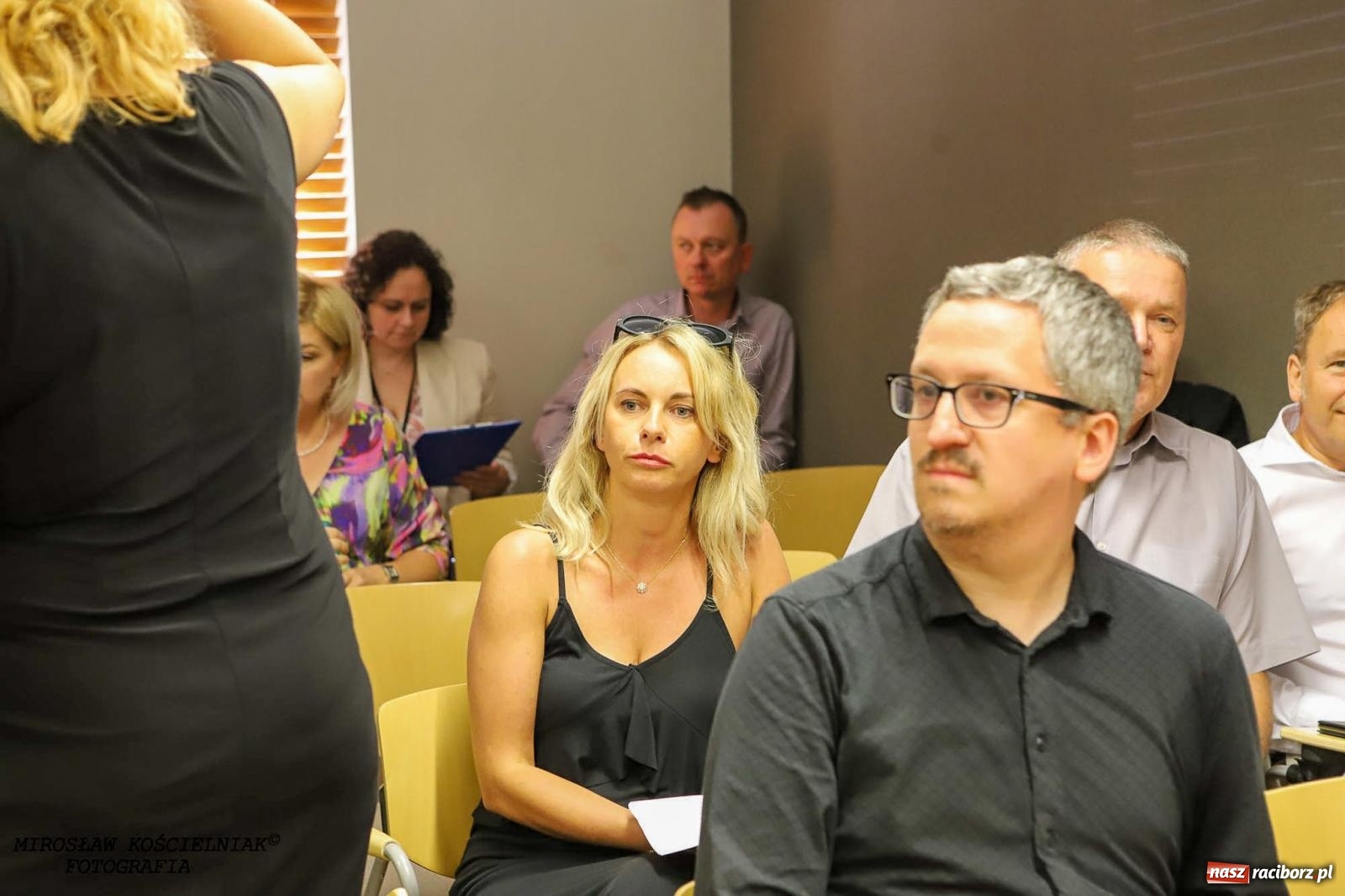 Zdjęcie w galerii na portalu naszraciborz.pl: Sesja pełna emocji. Rada Powiatu dała zielone światło do przekształcenia MDK-u wiadomości z regionu