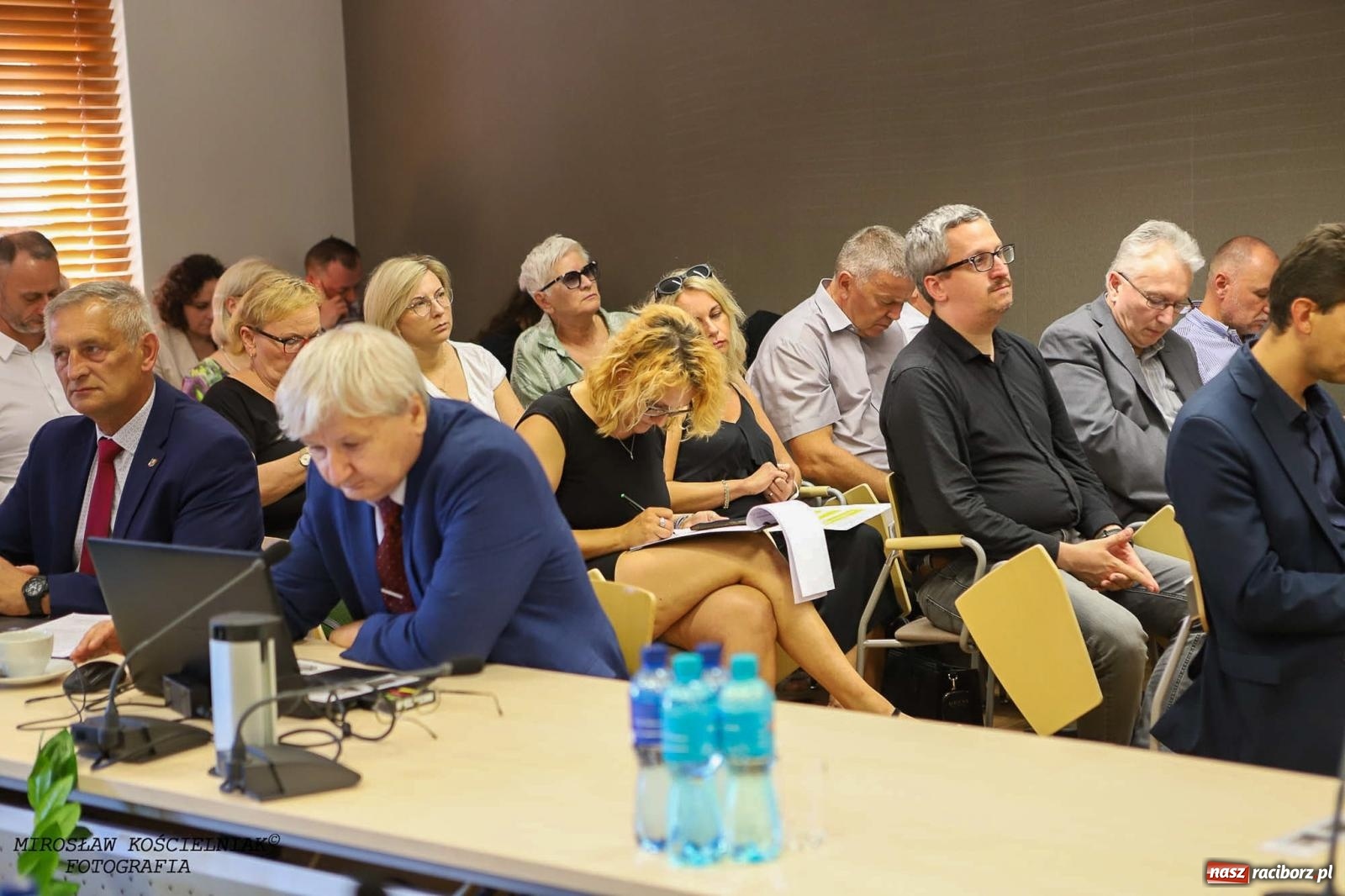 Zdjęcie w galerii na portalu naszraciborz.pl: Sesja pełna emocji. Rada Powiatu dała zielone światło do przekształcenia MDK-u wiadomości z regionu