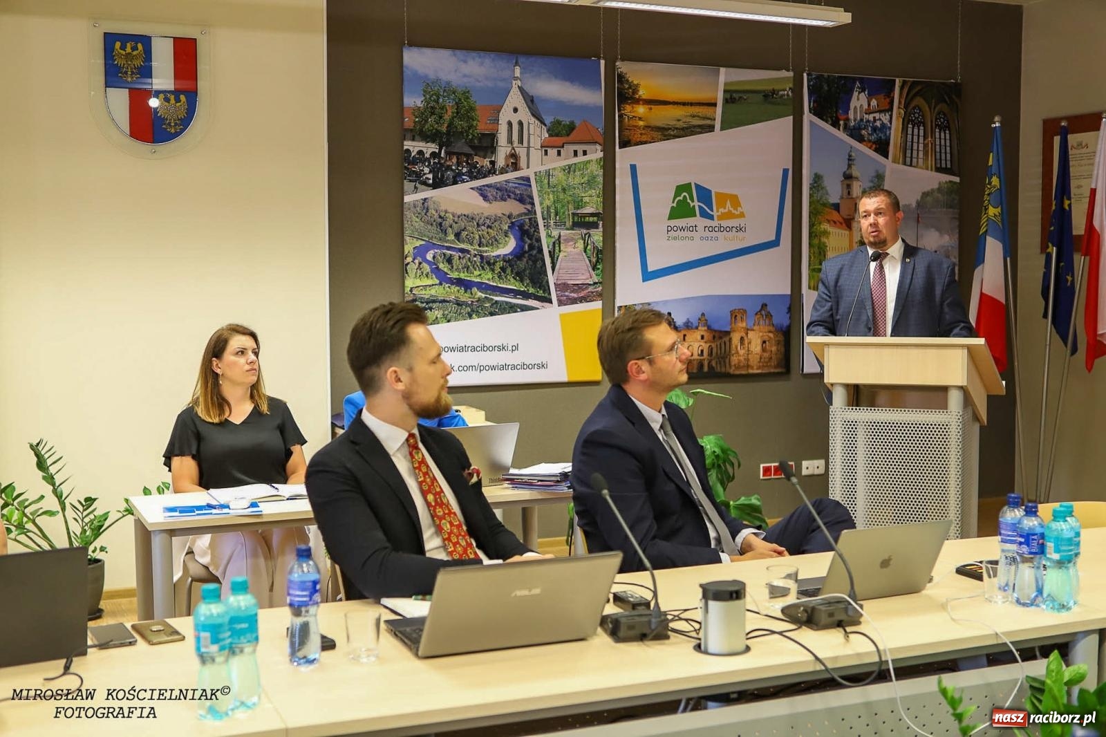 Zdjęcie w galerii na portalu naszraciborz.pl: Sesja pełna emocji. Rada Powiatu dała zielone światło do przekształcenia MDK-u wiadomości z regionu