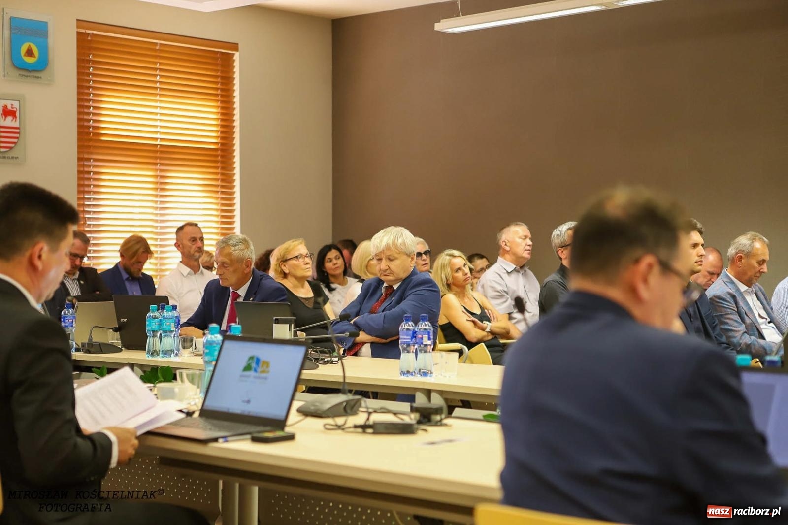 Zdjęcie w galerii na portalu naszraciborz.pl: Sesja pełna emocji. Rada Powiatu dała zielone światło do przekształcenia MDK-u wiadomości z regionu