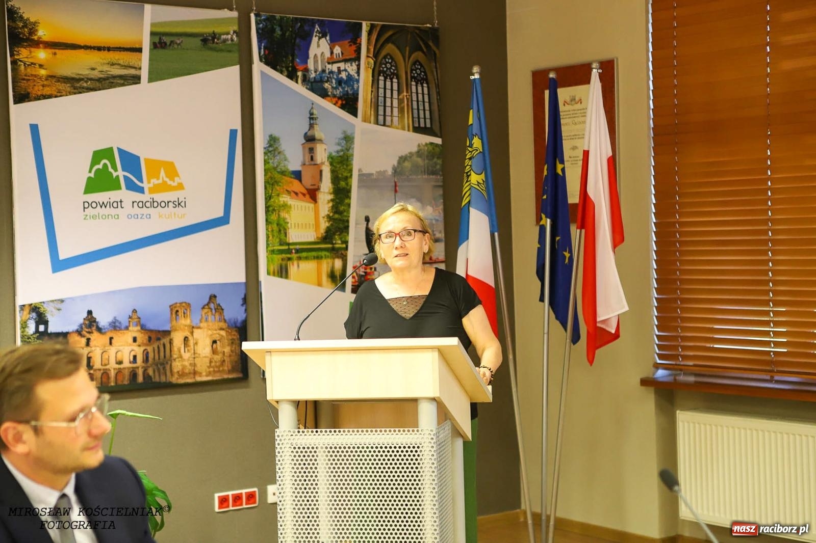 Zdjęcie w galerii na portalu naszraciborz.pl: Sesja pełna emocji. Rada Powiatu dała zielone światło do przekształcenia MDK-u wiadomości z regionu