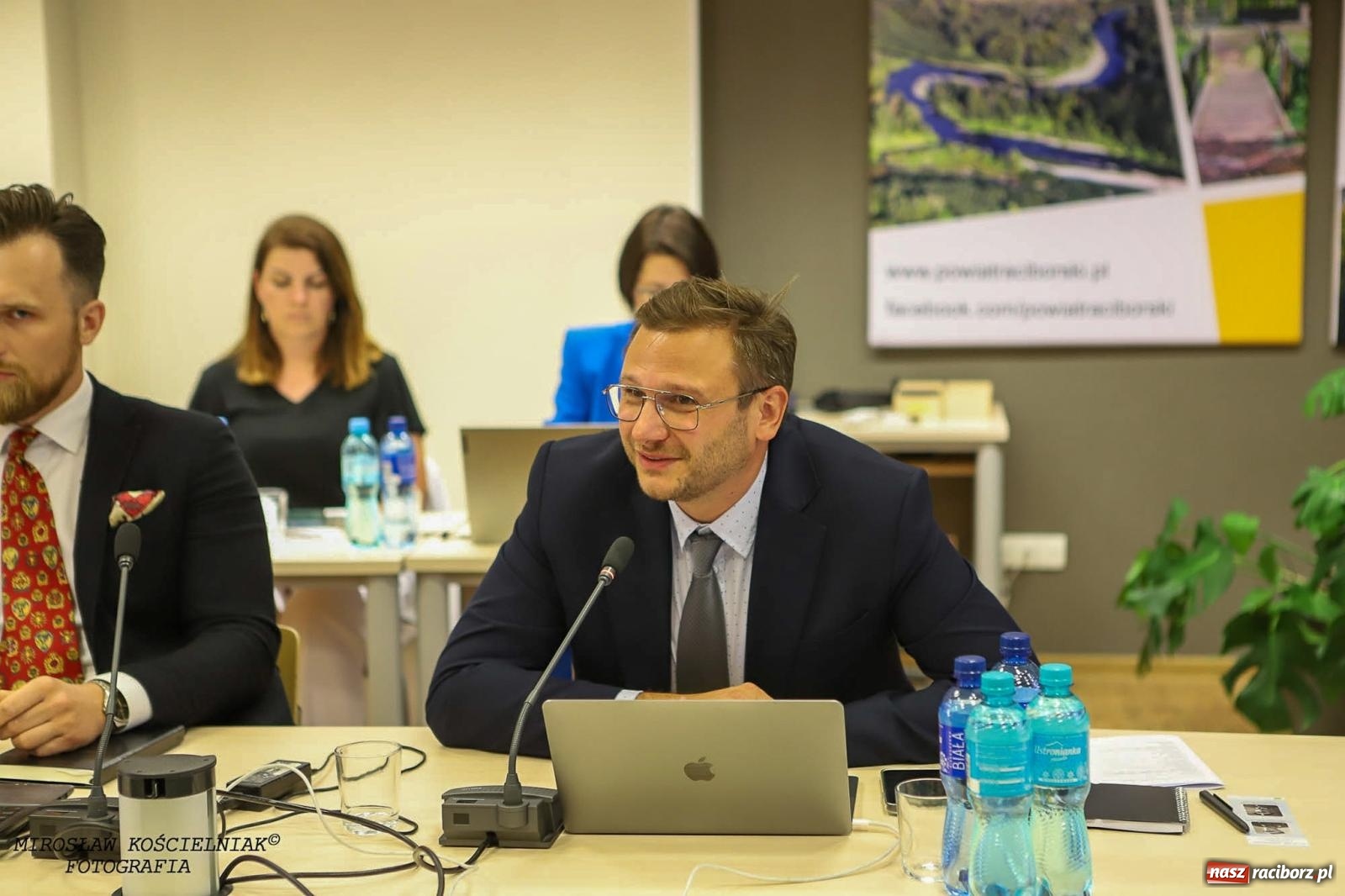 Zdjęcie w galerii na portalu naszraciborz.pl: Sesja pełna emocji. Rada Powiatu dała zielone światło do przekształcenia MDK-u wiadomości z regionu