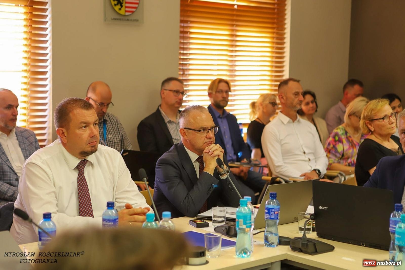 Zdjęcie w galerii na portalu naszraciborz.pl: Sesja pełna emocji. Rada Powiatu dała zielone światło do przekształcenia MDK-u wiadomości z regionu