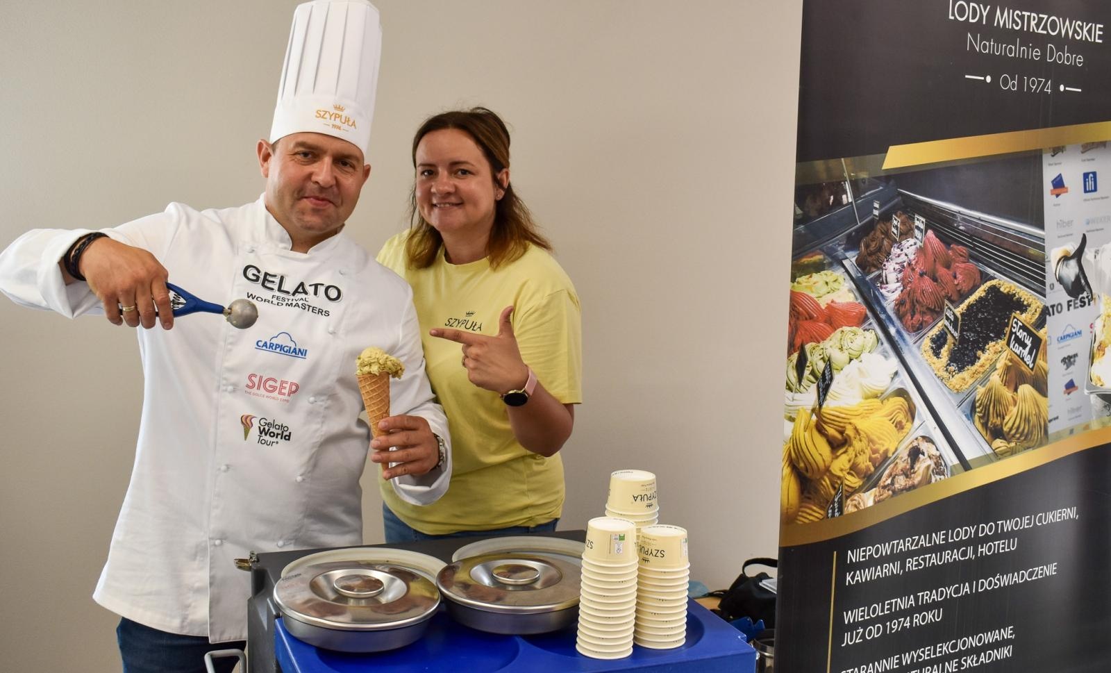 Zdjęcie w galerii na portalu naszraciborz.pl: VI Silesia Meeting Day na Zamku Piastowskim w Raciborzu wiadomości z regionu