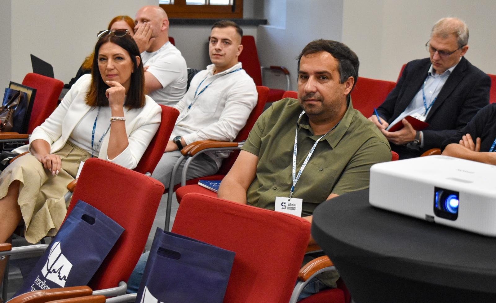 Zdjęcie w galerii na portalu naszraciborz.pl: VI Silesia Meeting Day na Zamku Piastowskim w Raciborzu wiadomości z regionu