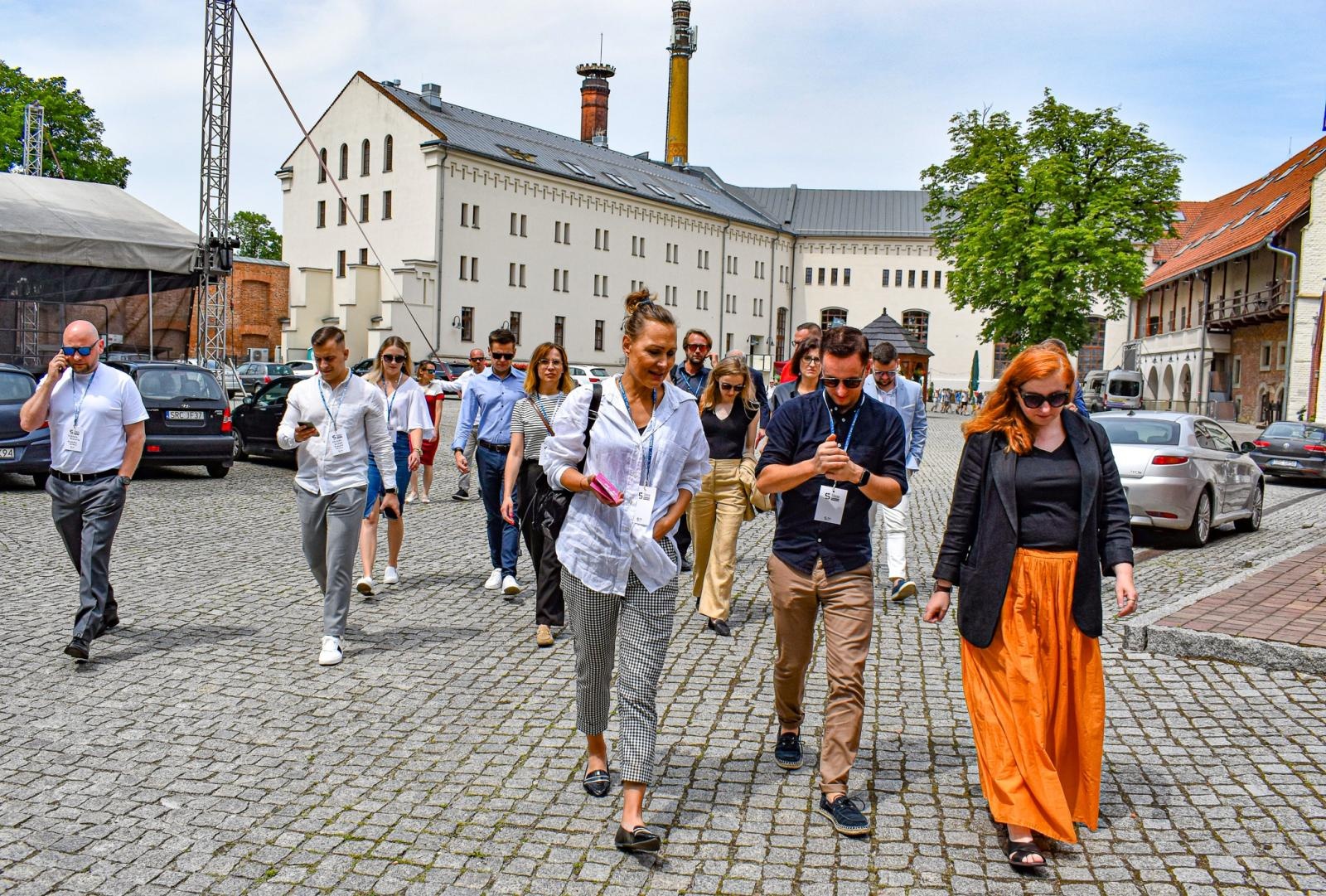 Zdjęcie w galerii na portalu naszraciborz.pl: VI Silesia Meeting Day na Zamku Piastowskim w Raciborzu wiadomości z regionu