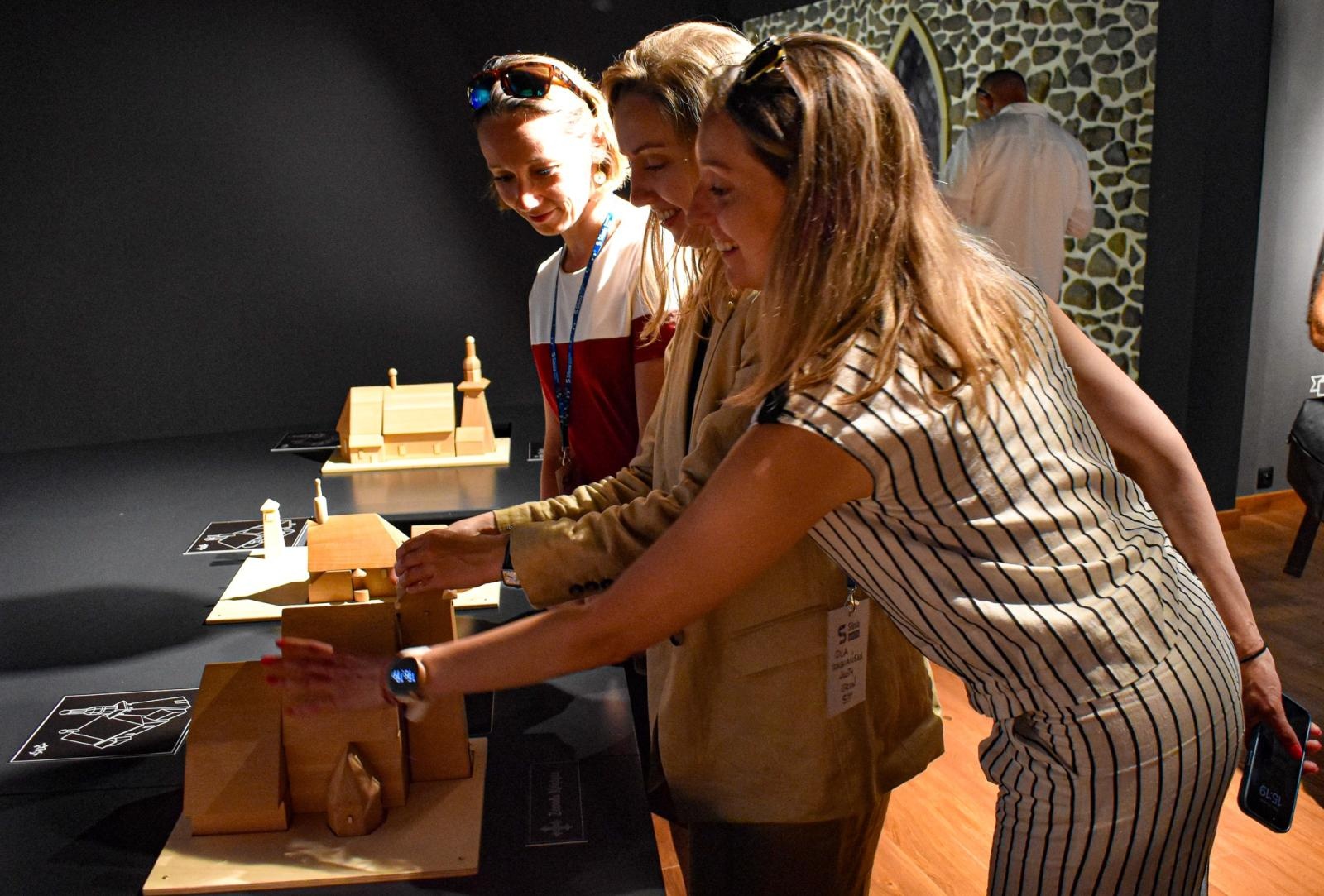 Zdjęcie w galerii na portalu naszraciborz.pl: VI Silesia Meeting Day na Zamku Piastowskim w Raciborzu wiadomości z regionu