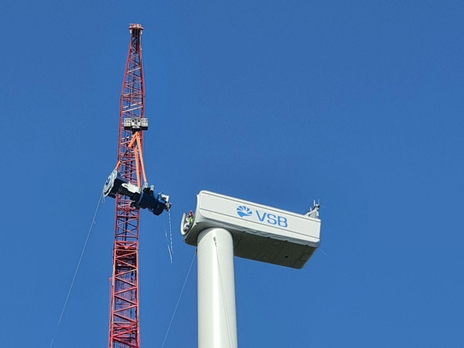 Zdjęcie w galerii na portalu naszraciborz.pl: Montaż wiatraków na farmie wiatrowej Racibórz zakończony [FOTO] wiadomości z regionu