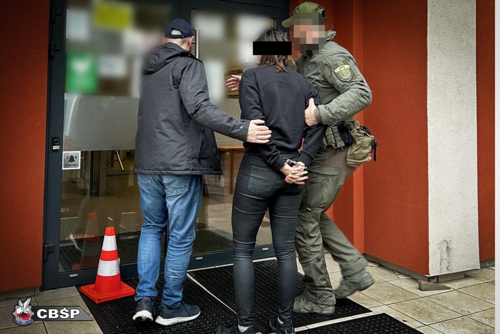 Zdjęcie w galerii na portalu naszraciborz.pl: Zlikwidowano dwie nielegalne plantacje marihuany. Pięć osób zatrzymanych wiadomości z regionu