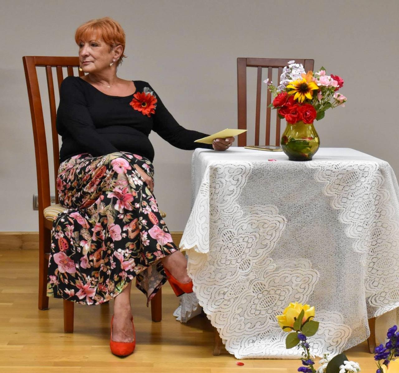 Zdjęcie w galerii na portalu naszraciborz.pl: Ubieramy życie w miłość. Fortissimo na teatralnej zamkowej scenie wiadomości z regionu