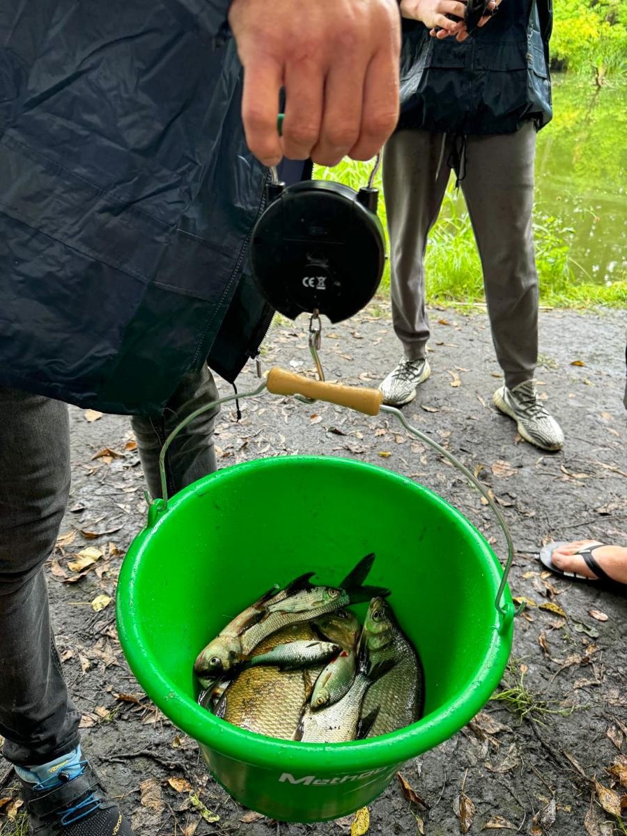 Zdjęcie w galerii na portalu naszraciborz.pl: W Rudach odbyły się X Mistrzostwa Polski w Wędkarstwie Spławikowym MOW-ów wiadomości z regionu