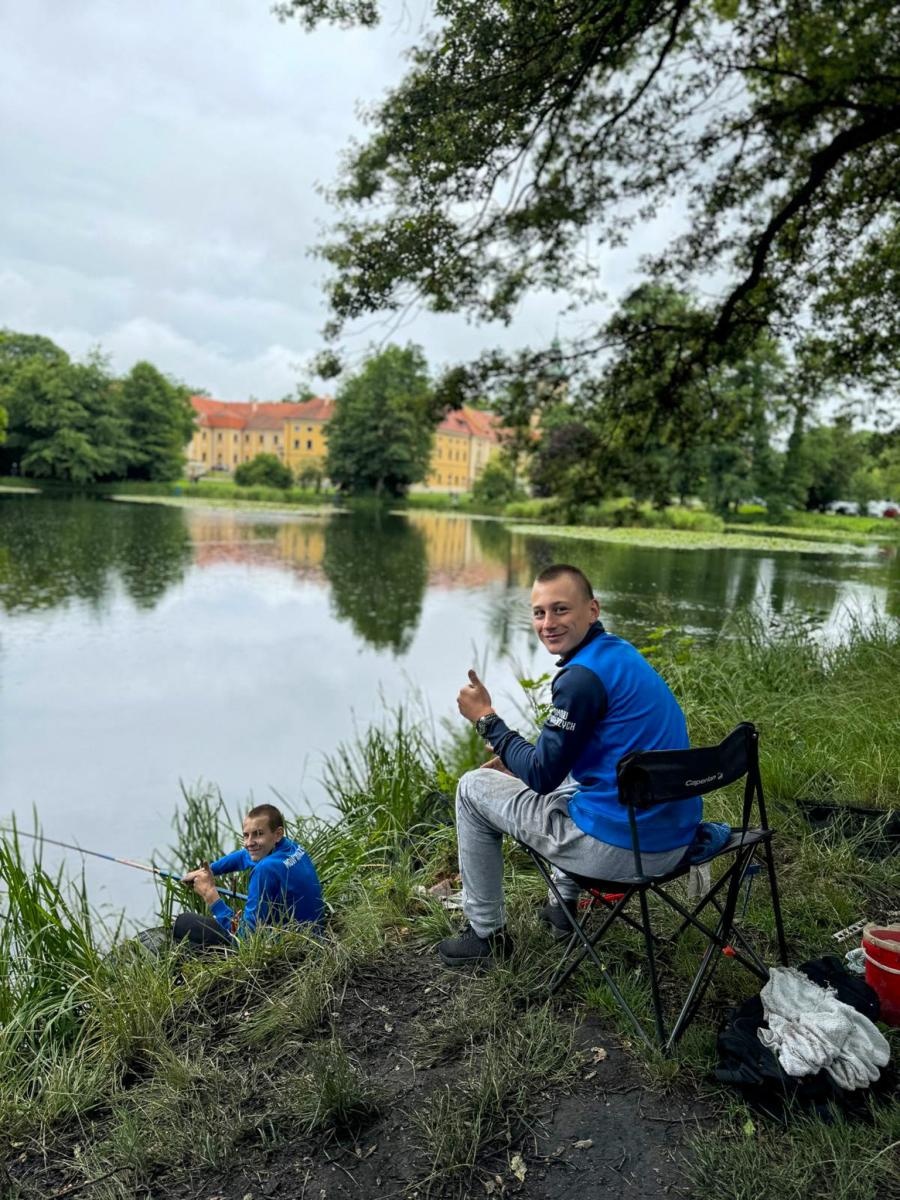 Zdjęcie w galerii na portalu naszraciborz.pl: W Rudach odbyły się X Mistrzostwa Polski w Wędkarstwie Spławikowym MOW-ów wiadomości z regionu