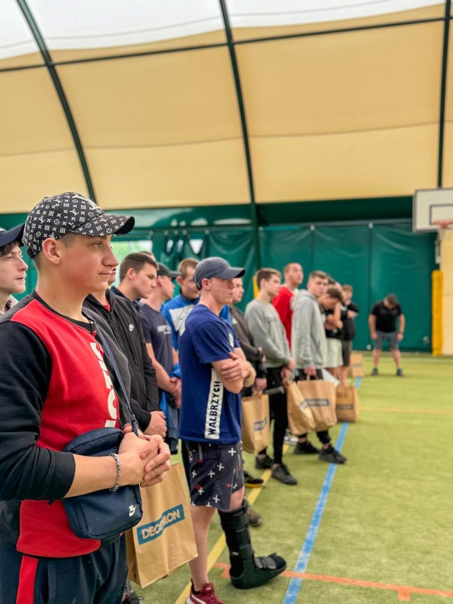 Zdjęcie w galerii na portalu naszraciborz.pl: W Rudach odbyły się X Mistrzostwa Polski w Wędkarstwie Spławikowym MOW-ów wiadomości z regionu