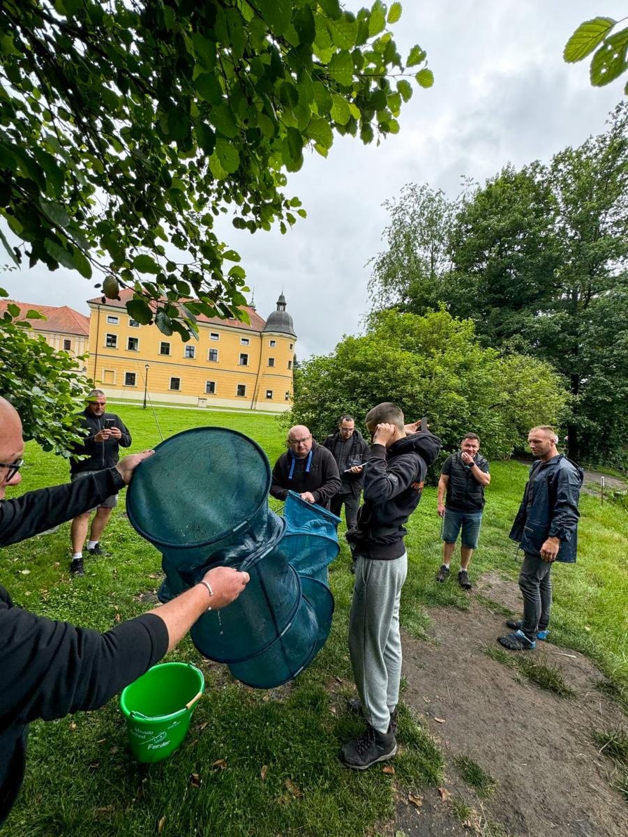 Zdjęcie w galerii na portalu naszraciborz.pl: W Rudach odbyły się X Mistrzostwa Polski w Wędkarstwie Spławikowym MOW-ów wiadomości z regionu