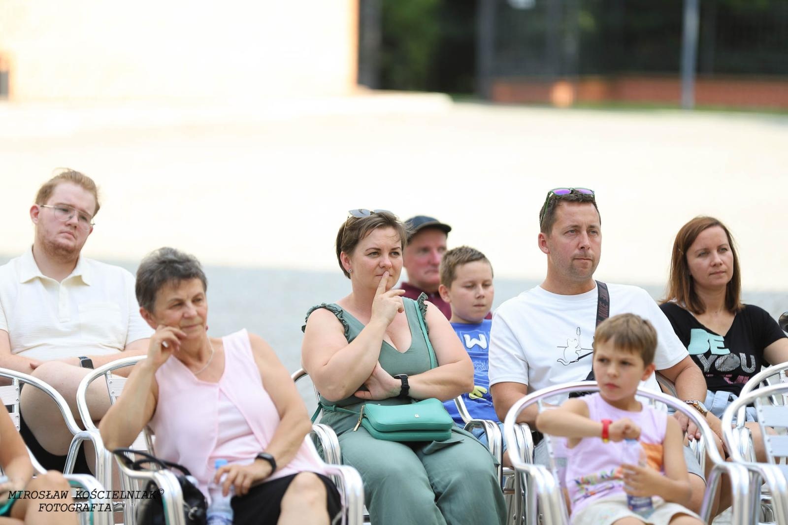 Zdjęcie w galerii na portalu naszraciborz.pl: Letnie koncerty MDK na zamku [FOTO i WIDEO] wiadomości z regionu