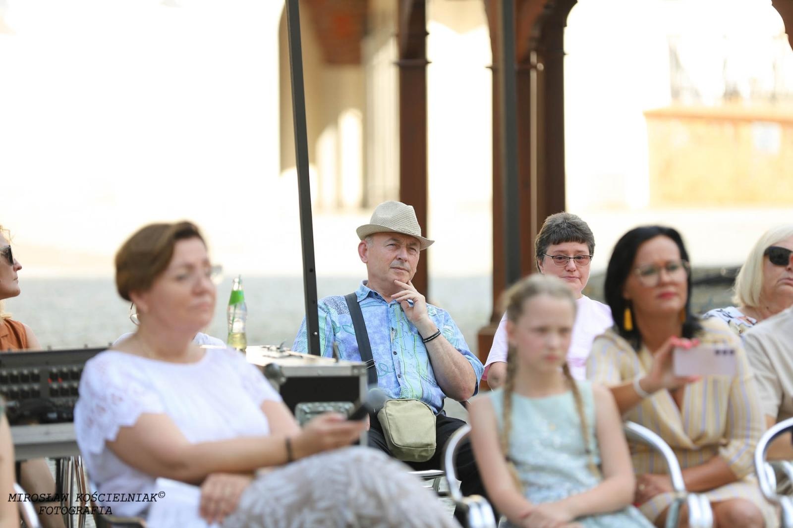 Zdjęcie w galerii na portalu naszraciborz.pl: Letnie koncerty MDK na zamku [FOTO i WIDEO] wiadomości z regionu