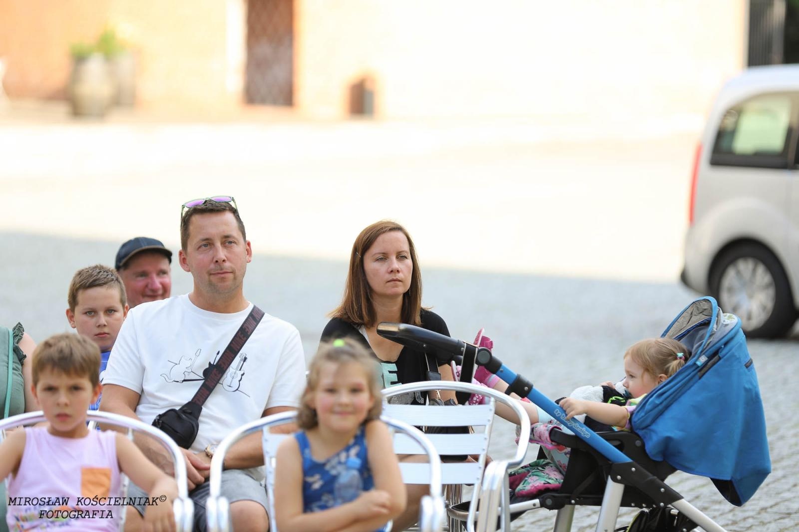Zdjęcie w galerii na portalu naszraciborz.pl: Letnie koncerty MDK na zamku [FOTO i WIDEO] wiadomości z regionu
