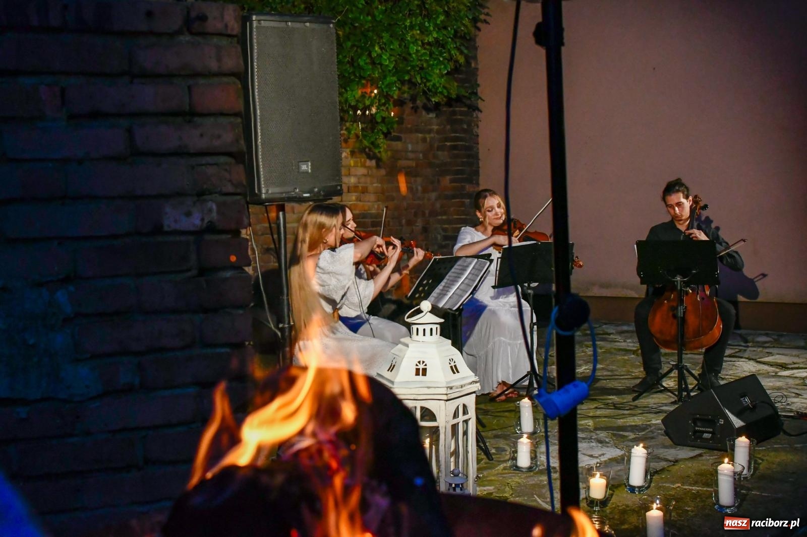 Zdjęcie w galerii na portalu naszraciborz.pl: NOC KULTURY II - Zda[e]rzenia NIEPOWTARZALNE w RCK wiadomości z regionu