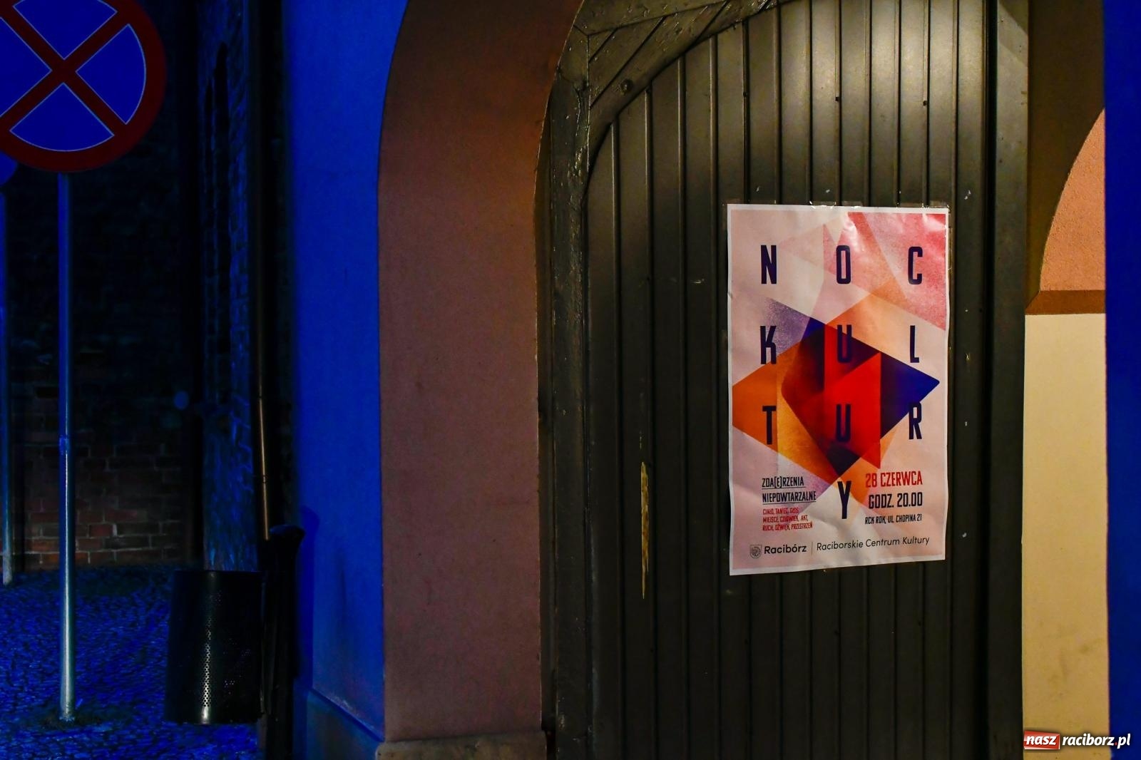 Zdjęcie w galerii na portalu naszraciborz.pl: NOC KULTURY II - Zda[e]rzenia NIEPOWTARZALNE w RCK wiadomości z regionu