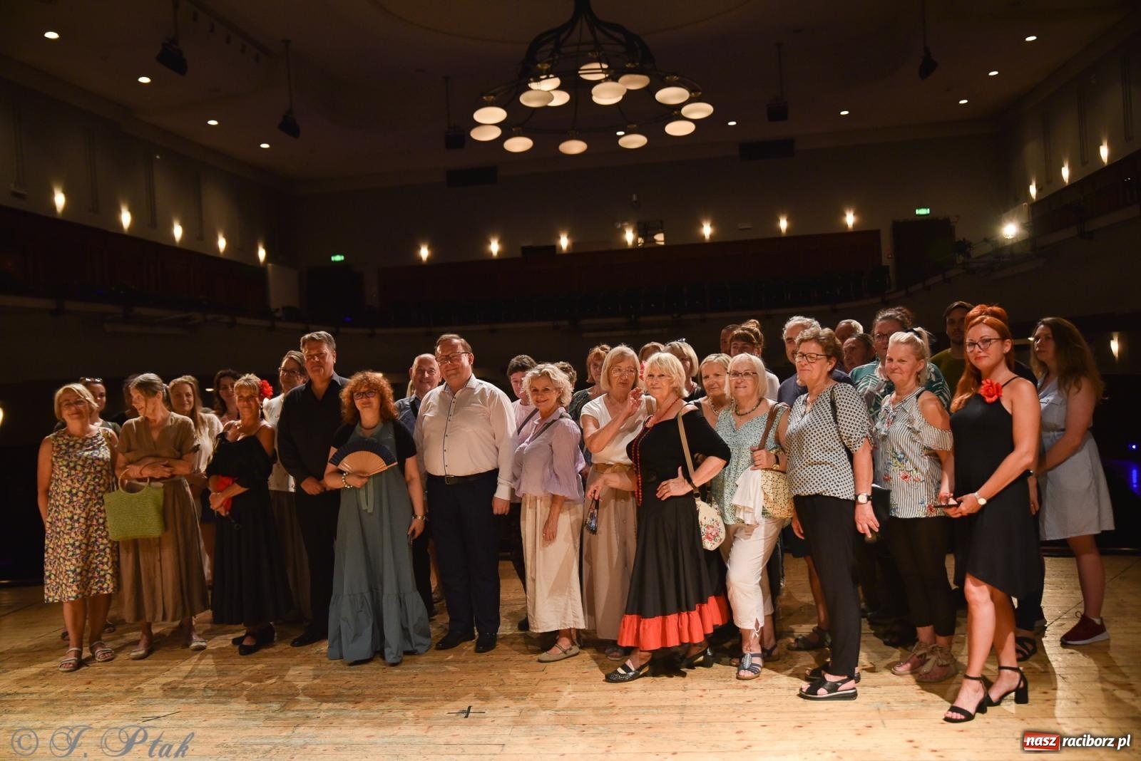 Zdjęcie w galerii na portalu naszraciborz.pl: NOC KULTURY II - Zda[e]rzenia NIEPOWTARZALNE w RCK wiadomości z regionu