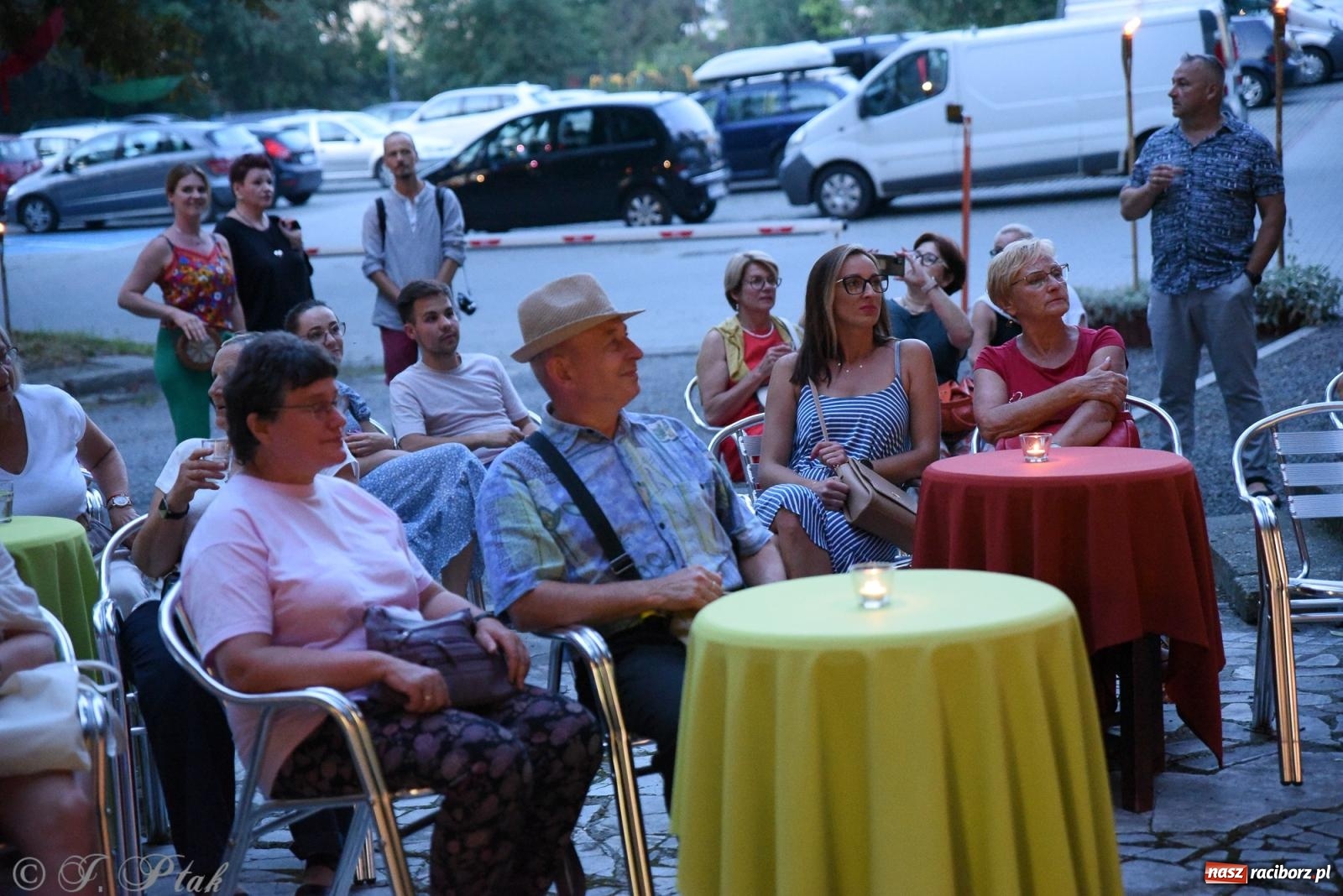 Zdjęcie w galerii na portalu naszraciborz.pl: NOC KULTURY II - Zda[e]rzenia NIEPOWTARZALNE w RCK wiadomości z regionu