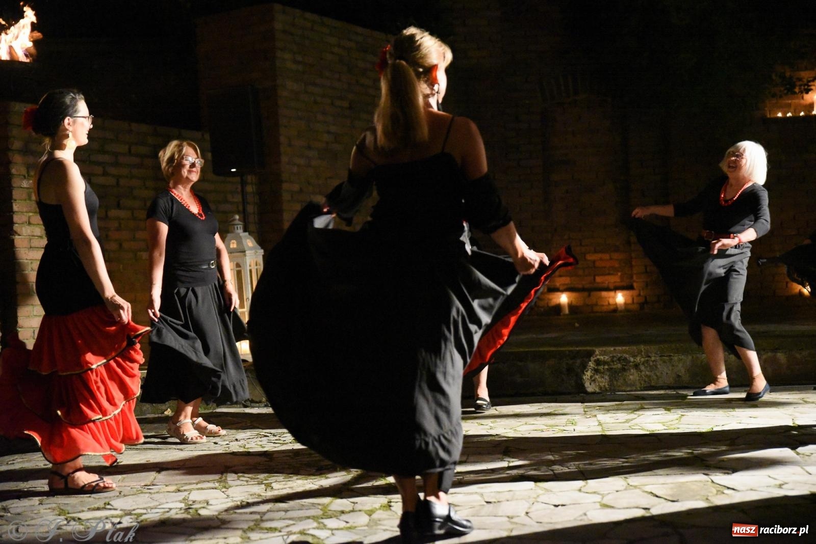 Zdjęcie w galerii na portalu naszraciborz.pl: NOC KULTURY II - Zda[e]rzenia NIEPOWTARZALNE w RCK wiadomości z regionu