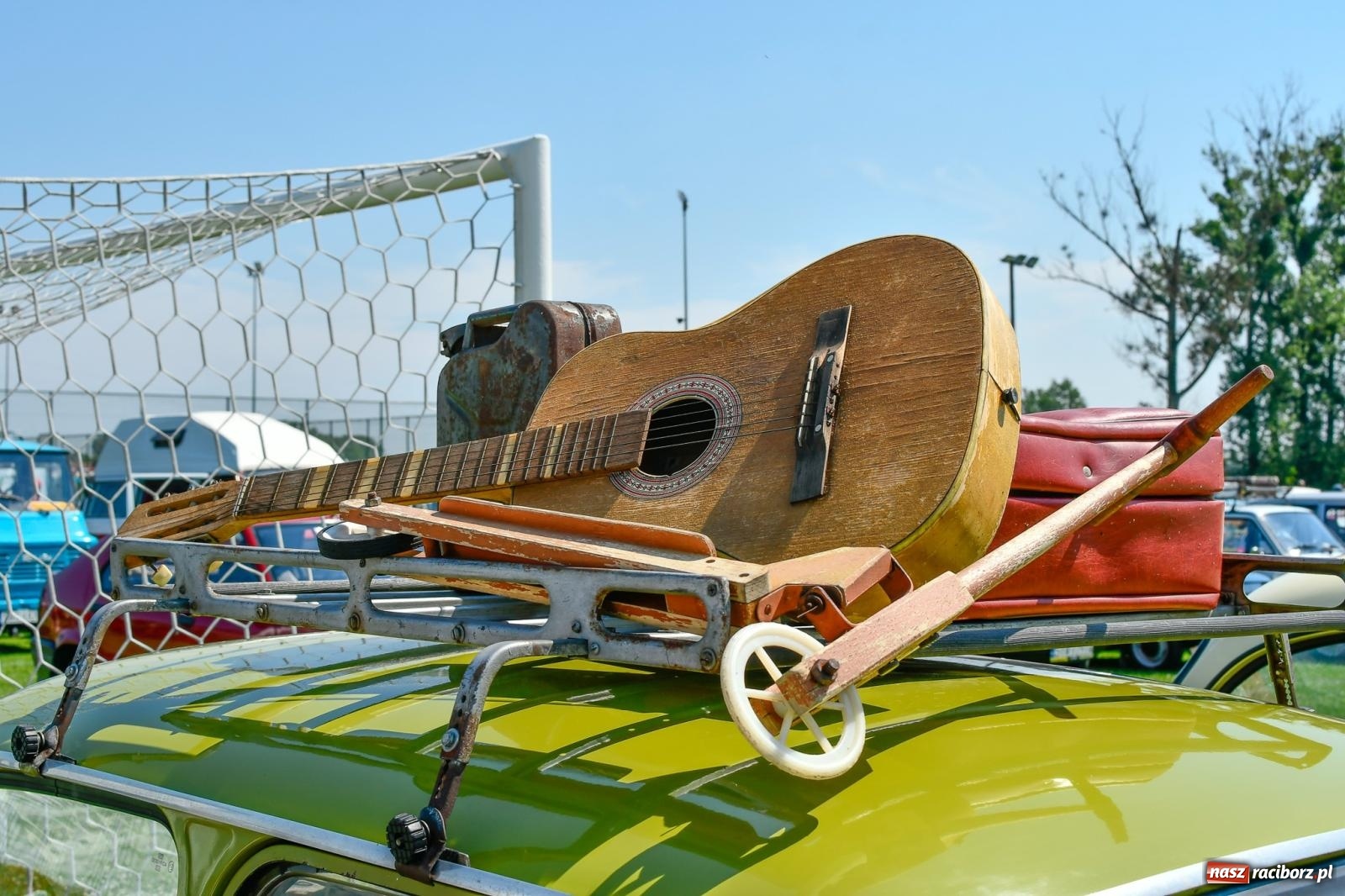 Zdjęcie w galerii na portalu naszraciborz.pl: Stare samochody i motocykle na zlocie w Zabełkowie [FOTO i WIDEO] wiadomości z regionu