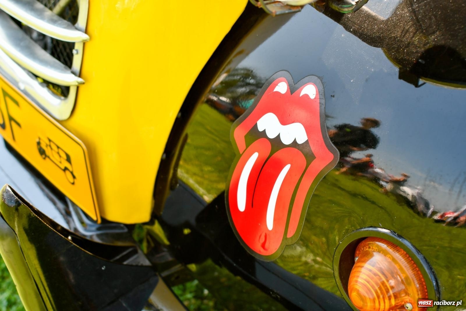 Zdjęcie w galerii na portalu naszraciborz.pl: Stare samochody i motocykle na zlocie w Zabełkowie [FOTO i WIDEO] wiadomości z regionu