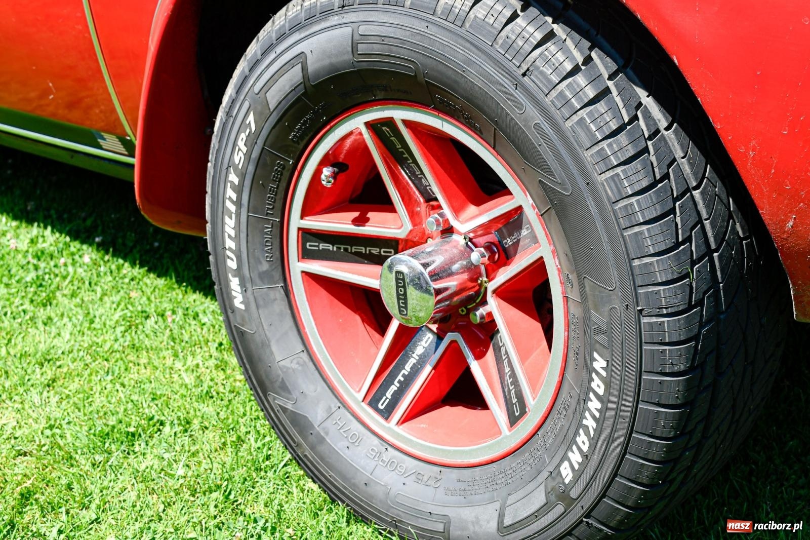 Zdjęcie w galerii na portalu naszraciborz.pl: Stare samochody i motocykle na zlocie w Zabełkowie [FOTO i WIDEO] wiadomości z regionu