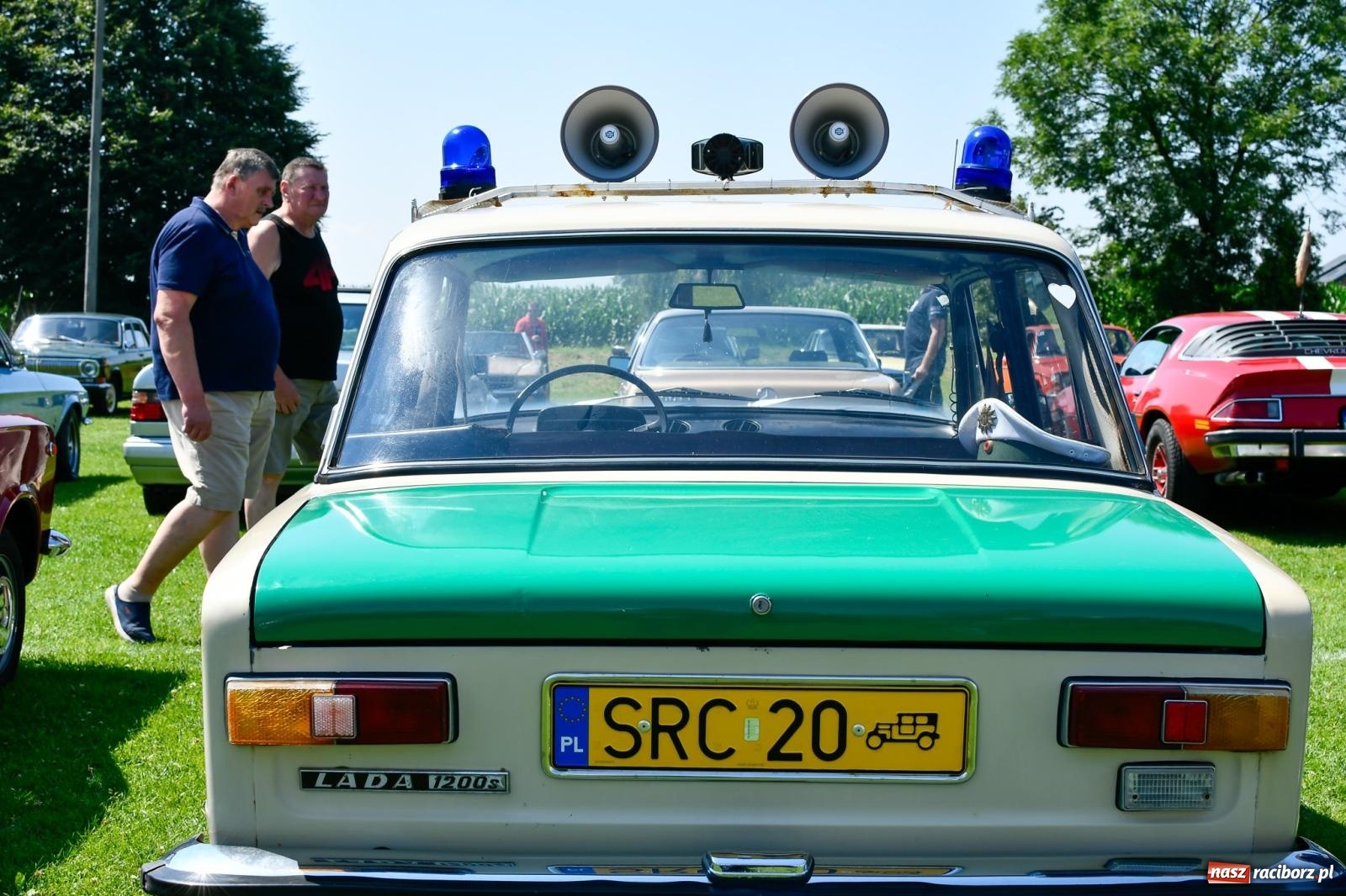 Zdjęcie w galerii na portalu naszraciborz.pl: Stare samochody i motocykle na zlocie w Zabełkowie [FOTO i WIDEO] wiadomości z regionu