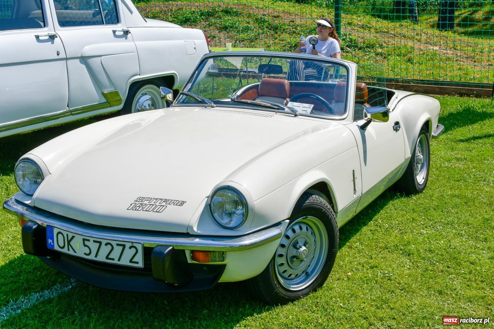 Zdjęcie w galerii na portalu naszraciborz.pl: Stare samochody i motocykle na zlocie w Zabełkowie [FOTO i WIDEO] wiadomości z regionu
