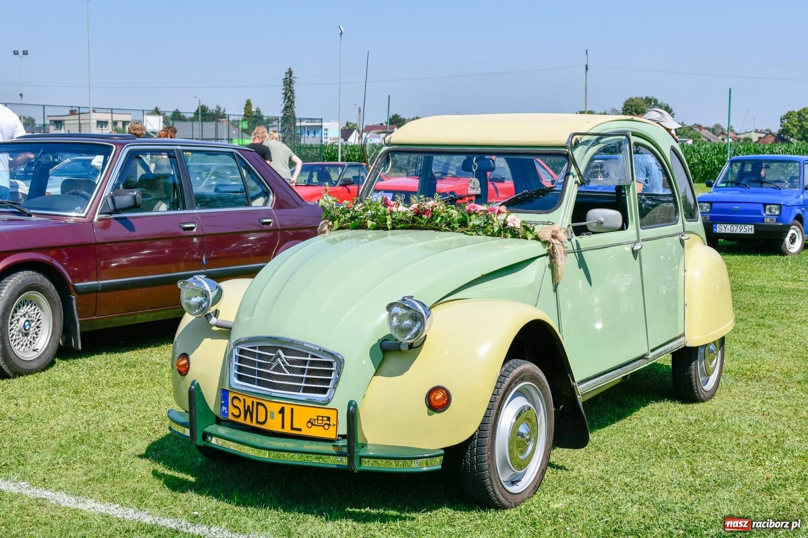 Zdjęcie w galerii na portalu naszraciborz.pl: Stare samochody i motocykle na zlocie w Zabełkowie [FOTO i WIDEO] wiadomości z regionu