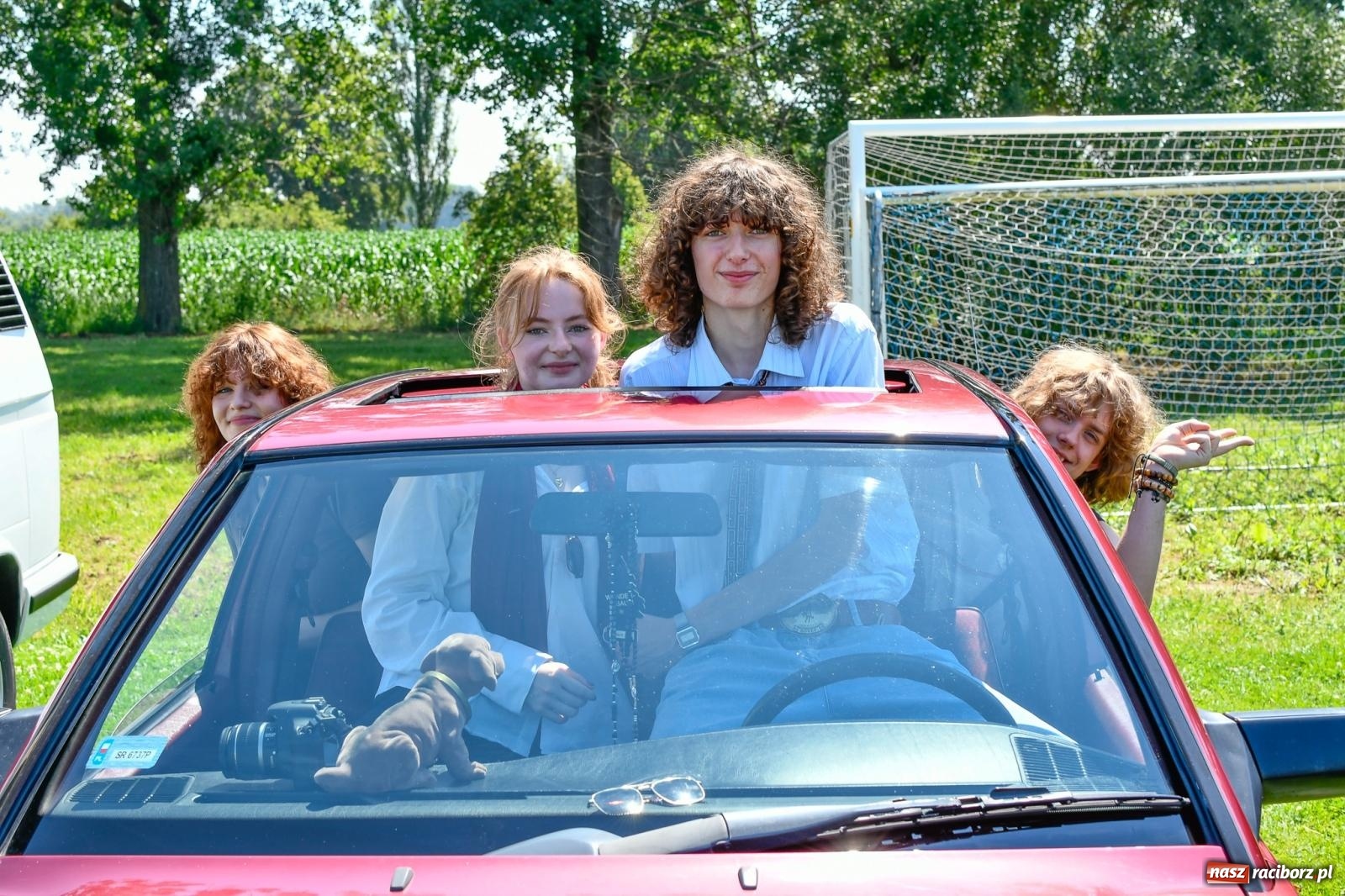 Zdjęcie w galerii na portalu naszraciborz.pl: Stare samochody i motocykle na zlocie w Zabełkowie [FOTO i WIDEO] wiadomości z regionu