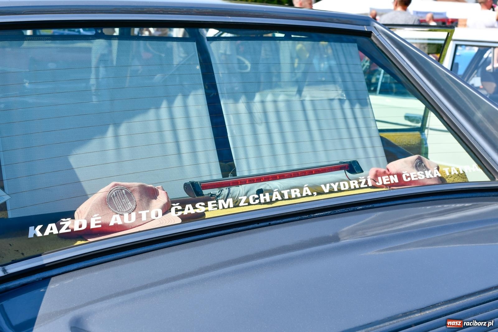 Zdjęcie w galerii na portalu naszraciborz.pl: Stare samochody i motocykle na zlocie w Zabełkowie [FOTO i WIDEO] wiadomości z regionu