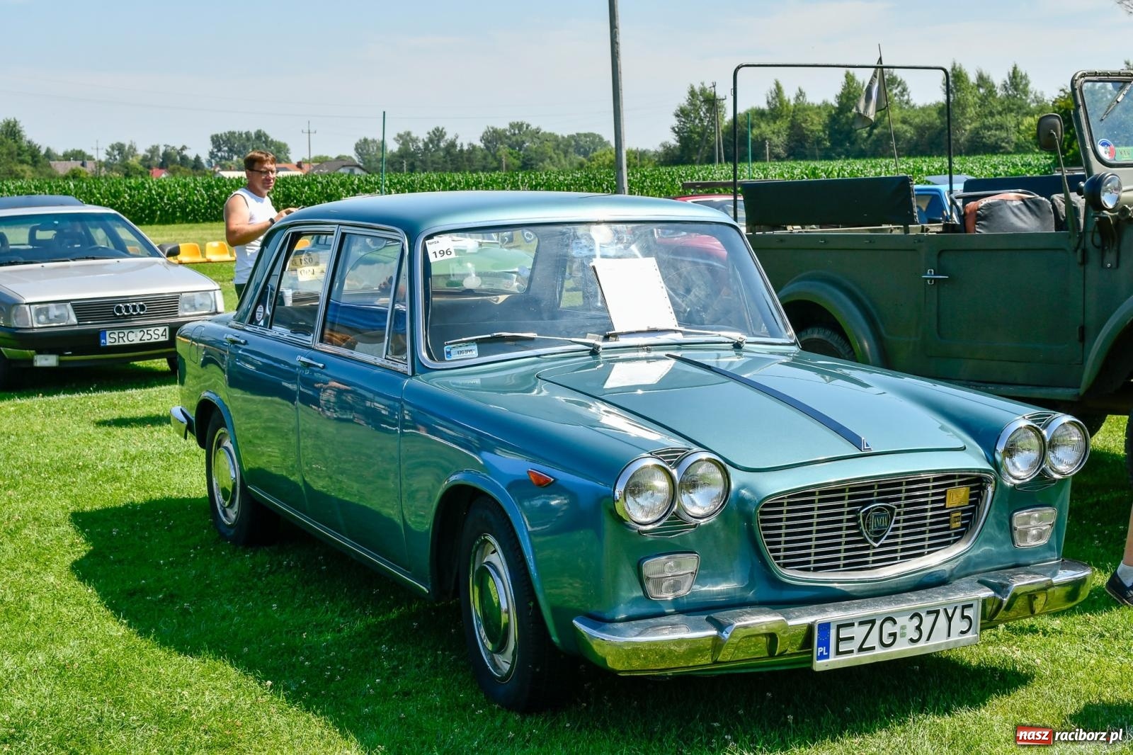 Zdjęcie w galerii na portalu naszraciborz.pl: Stare samochody i motocykle na zlocie w Zabełkowie [FOTO i WIDEO] wiadomości z regionu