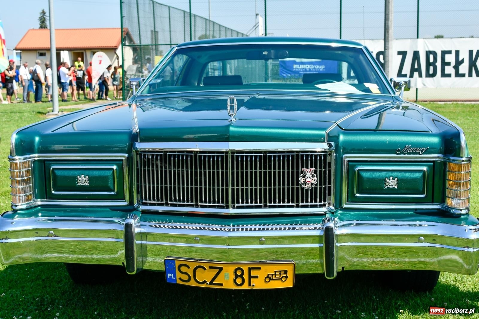 Zdjęcie w galerii na portalu naszraciborz.pl: Stare samochody i motocykle na zlocie w Zabełkowie [FOTO i WIDEO] wiadomości z regionu