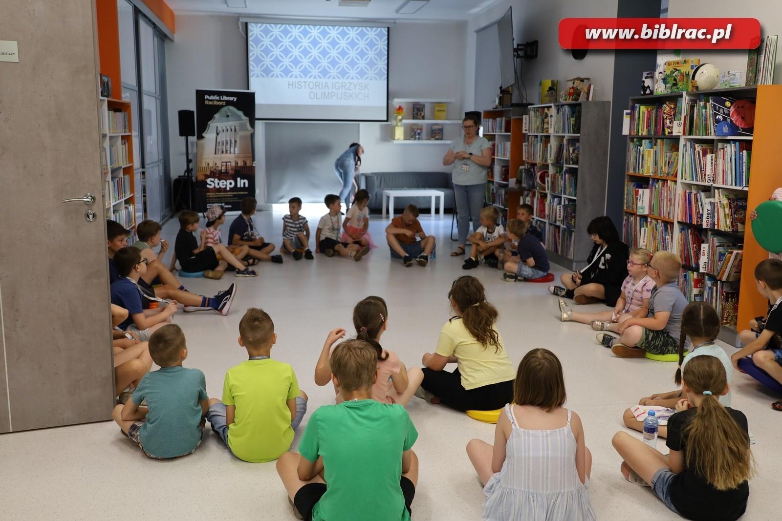 Zdjęcie w galerii na portalu naszraciborz.pl: Wakacje w książnicy w olimpijskim klimacie [FOTO i WIDEO] wiadomości z regionu